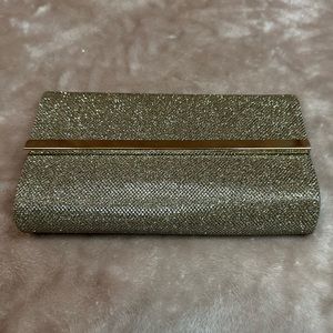 BareMinerals clutch